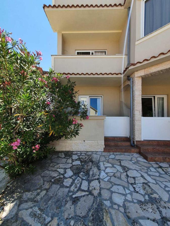 Apartments Kim Rab Town Exterior foto